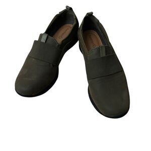 Baretraps Garner Women's Green Slip-On Casual Shoes